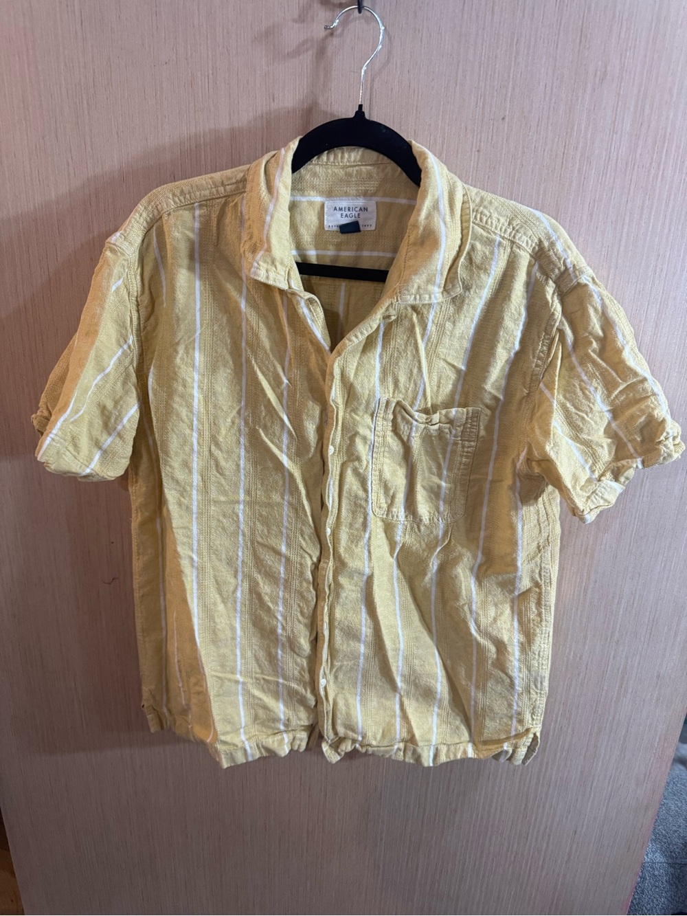 American Eagle Outfitters Yellow Striped Button Up Short-Sleeve Shirt Size Small